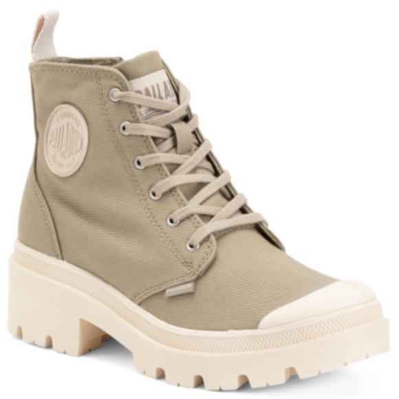 New Palladium Hightop Cleat Sneakers - Picture 1 of 2